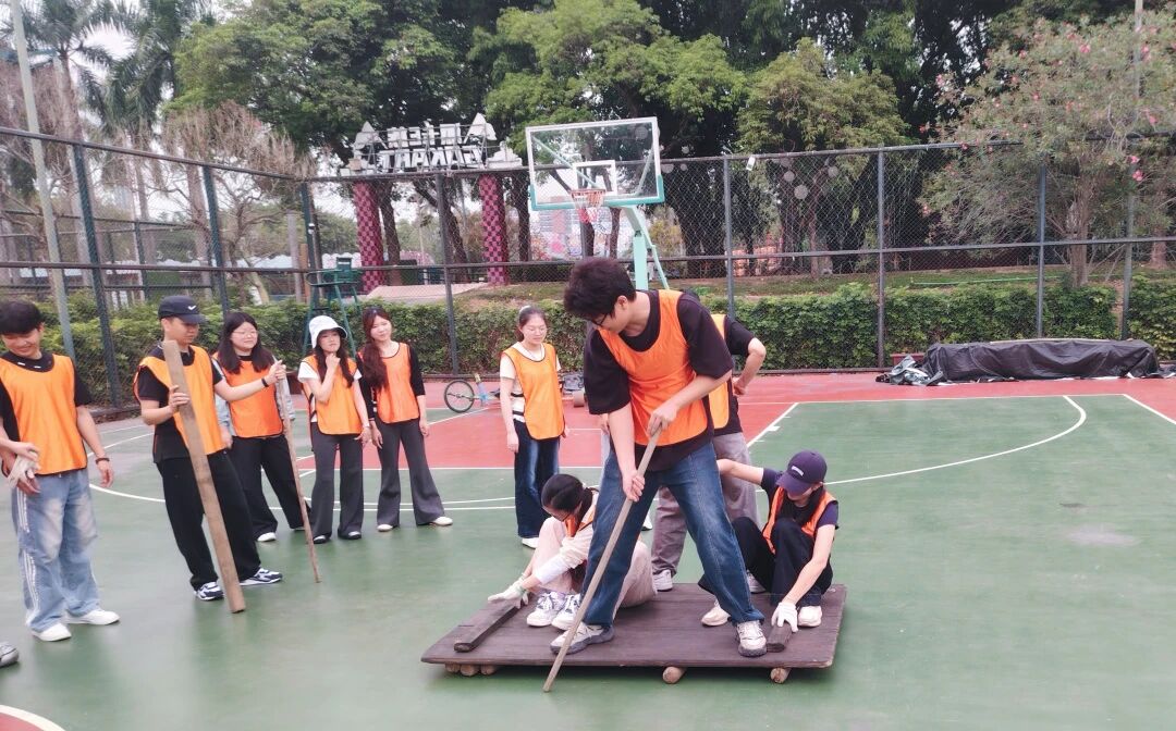 美国关税找趣税