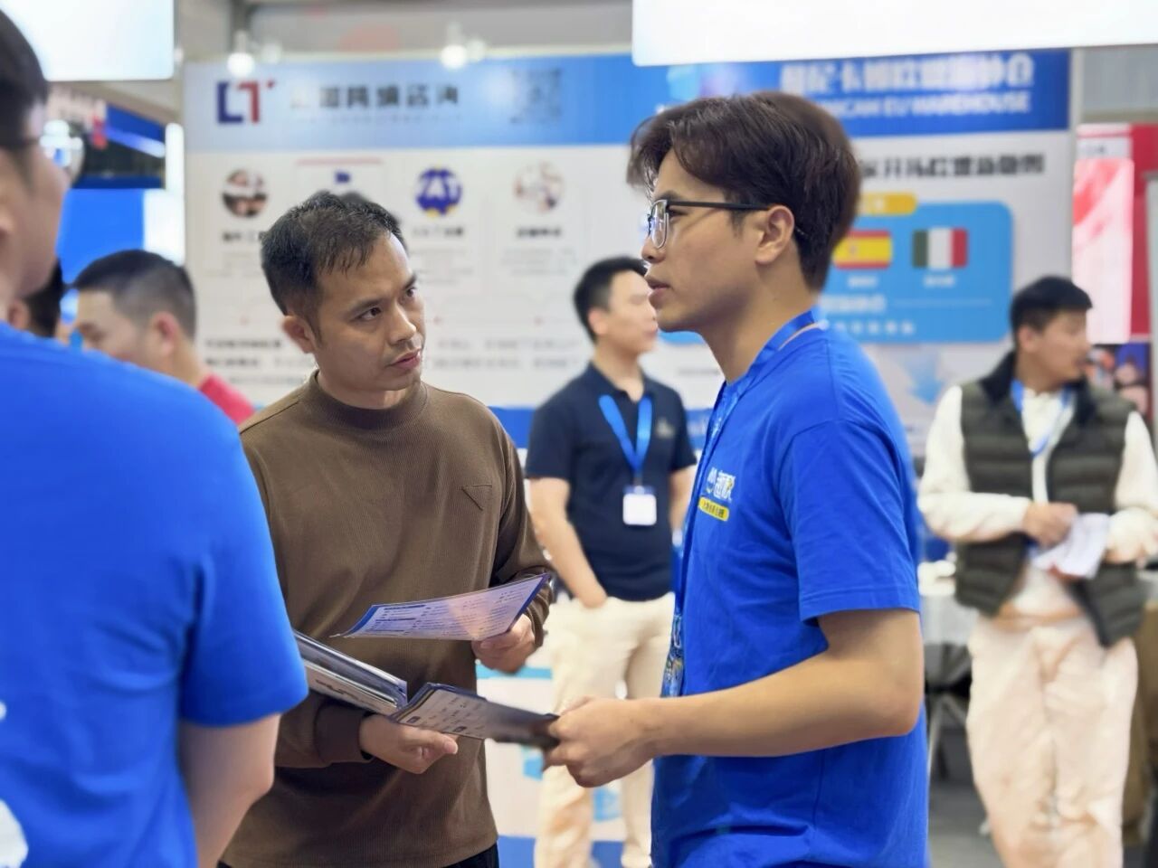 特朗普关税找趣税